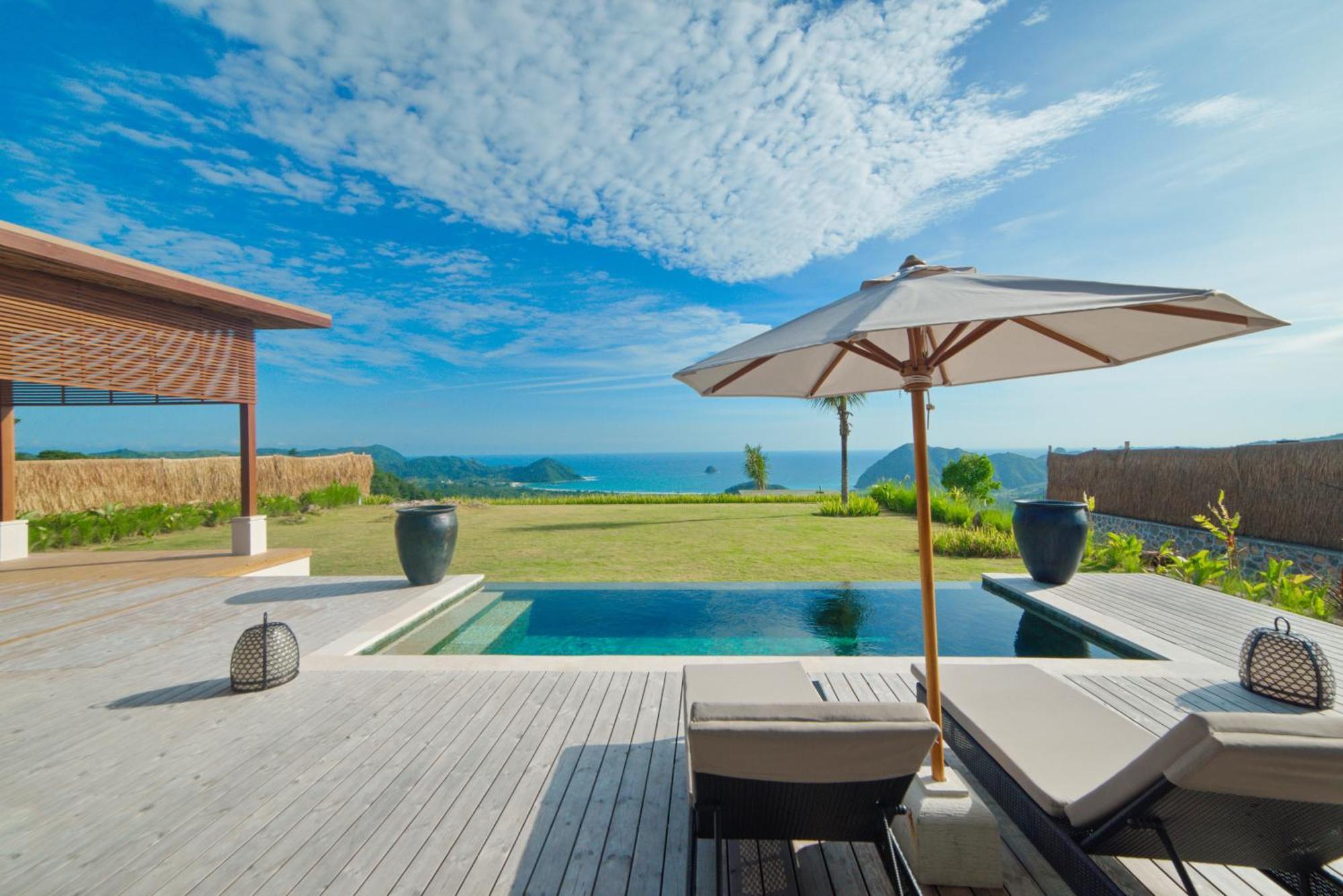 Selong Selo Resort And Residences Selong Belanak Exterior photo